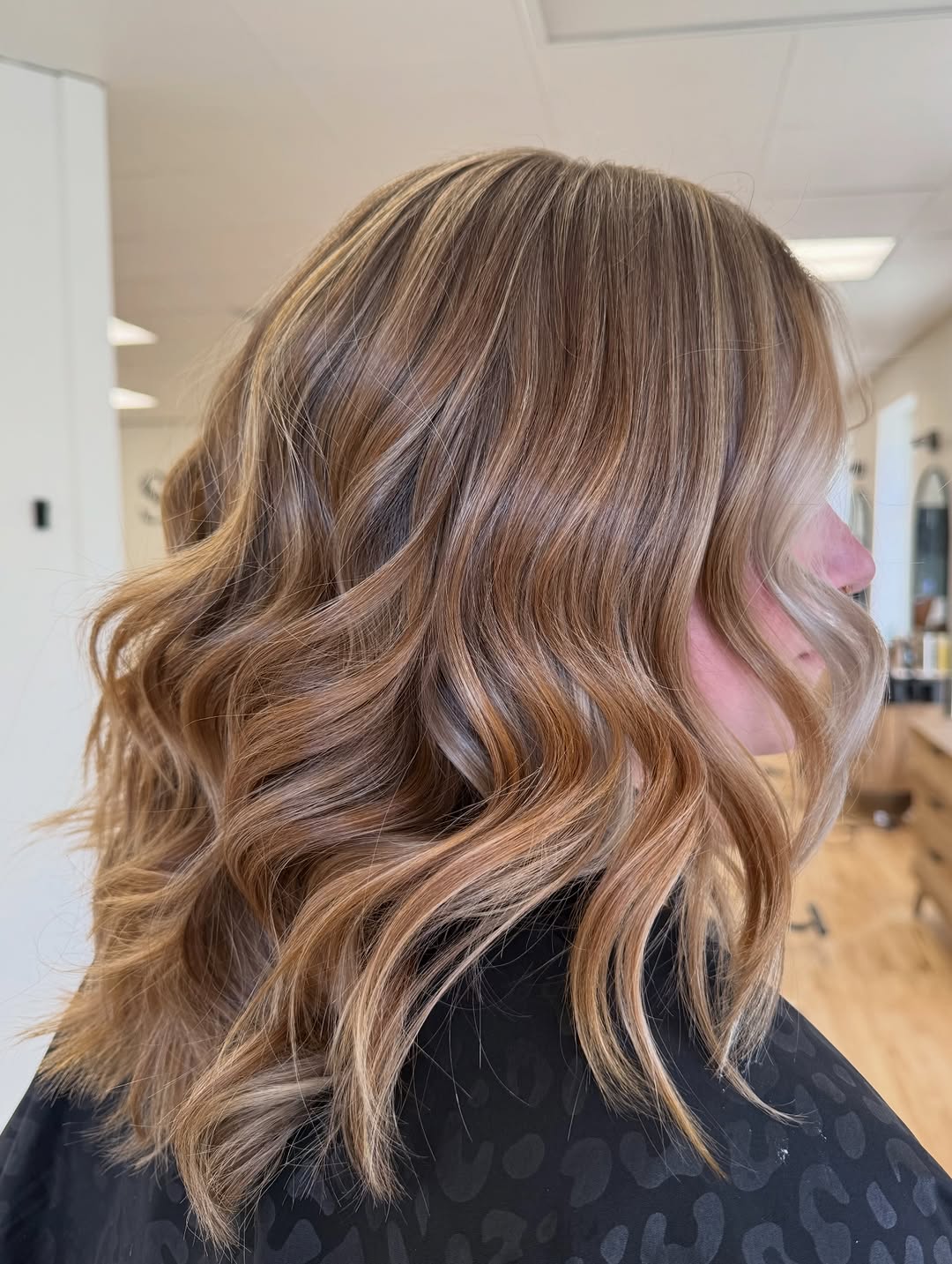 The blend??? Unreal Warm copper + soft blonde highlights for